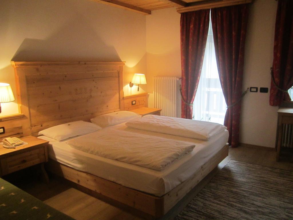 Hotel Corona Krone Selva di Val Gardena Rom bilde